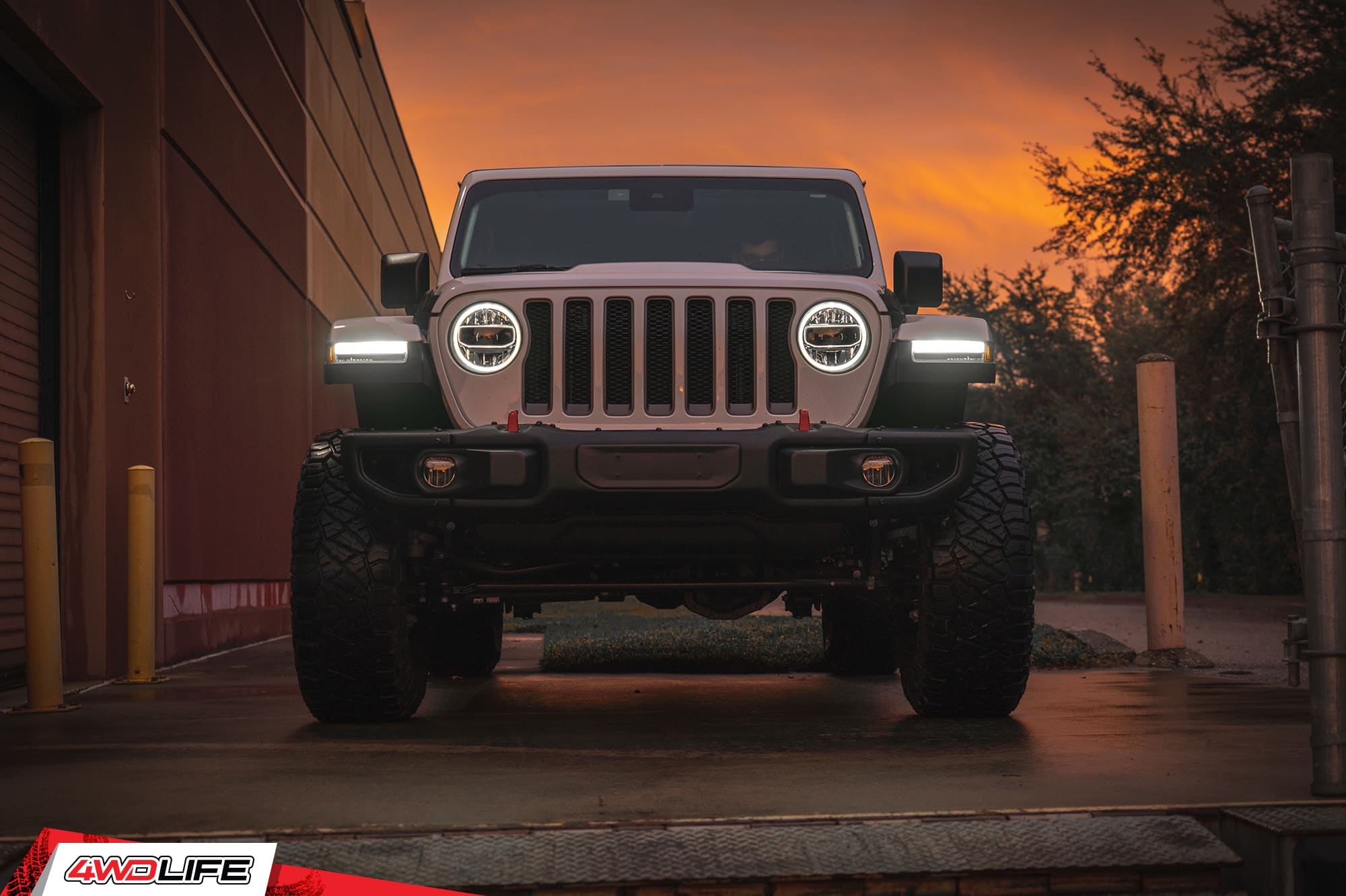 6 Best Batteries for Jeep Wrangler - And Buying Guide