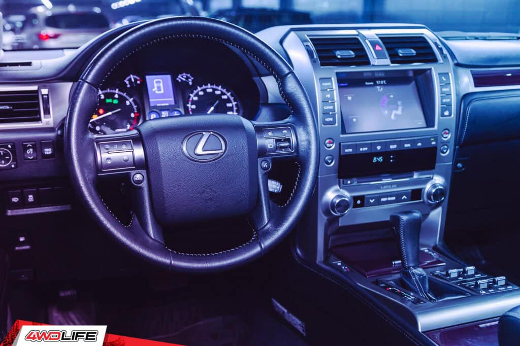 Lexus GX 460 dashboard/interior