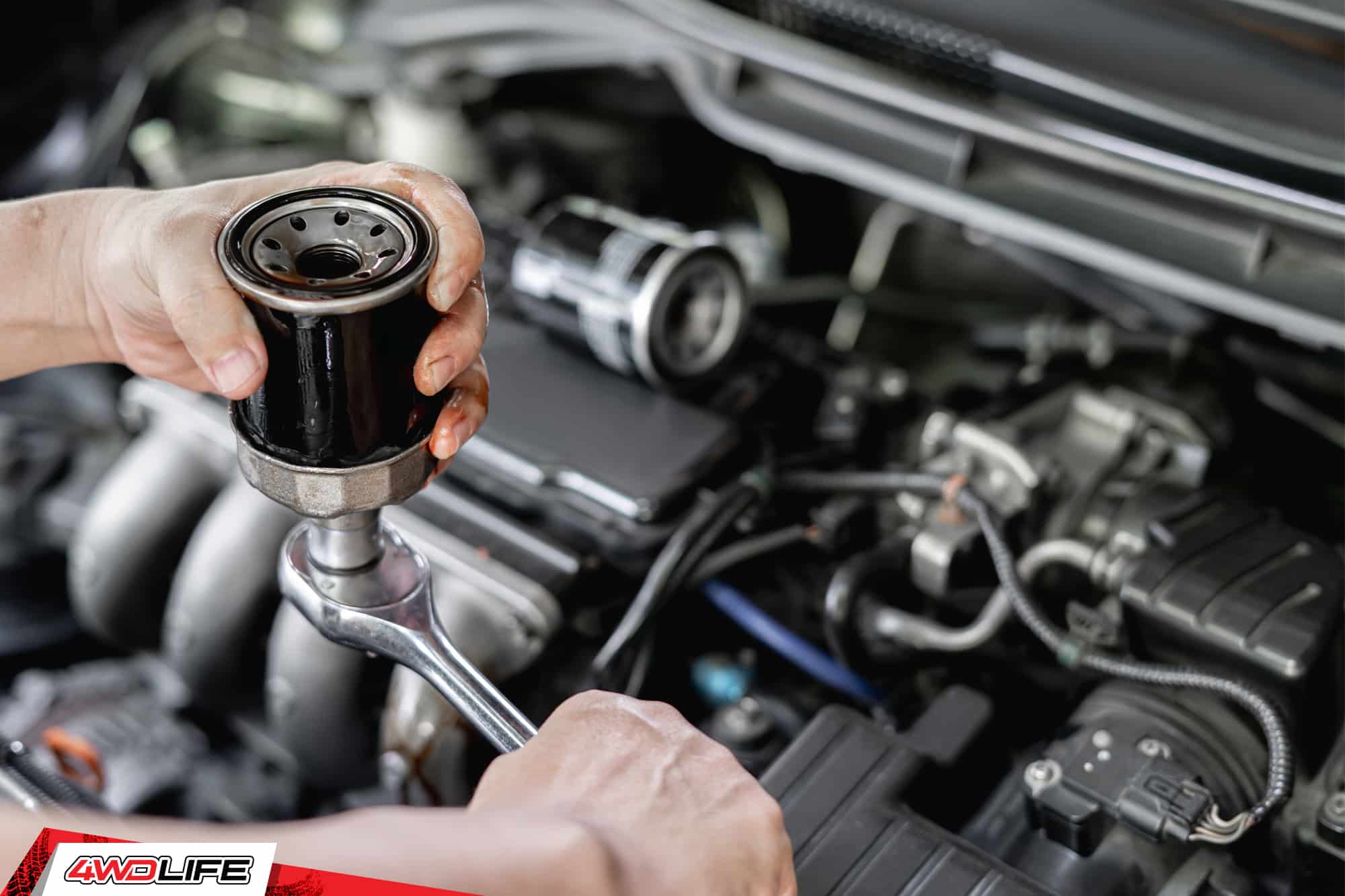 Engine bay showing oil filter cap